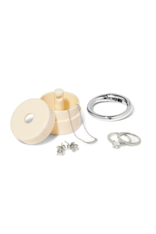 Vanilla Travel Jewelry Holder